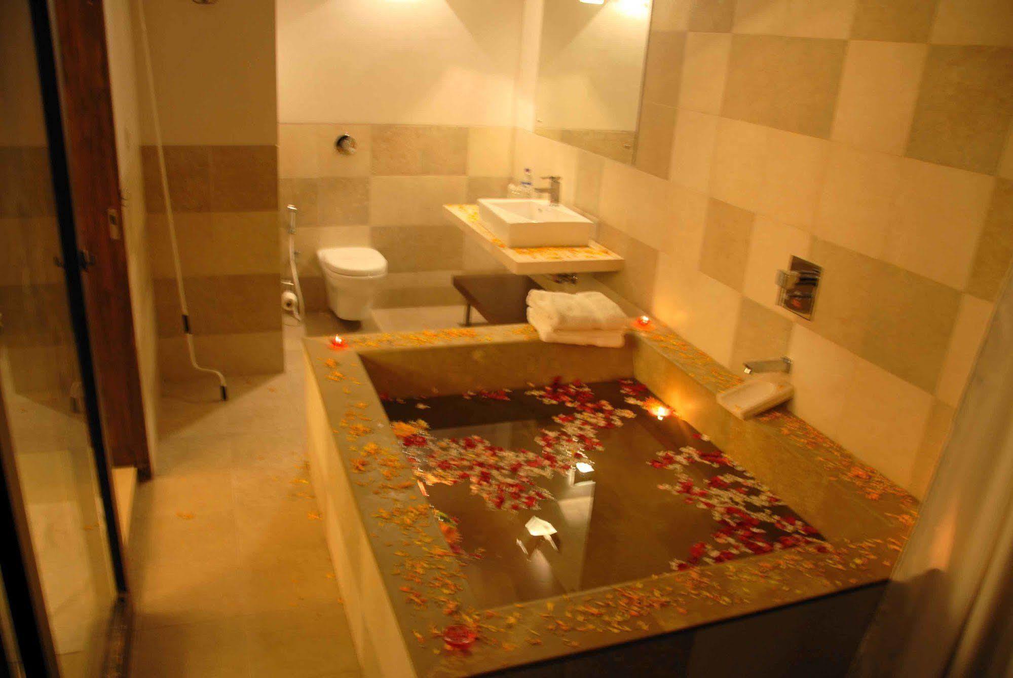 Silver Sands Beach Resort Daman Zewnętrze zdjęcie